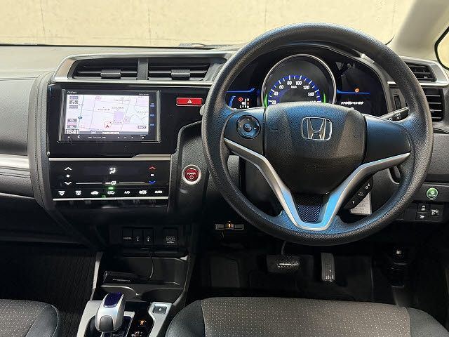 FIT HYBRID