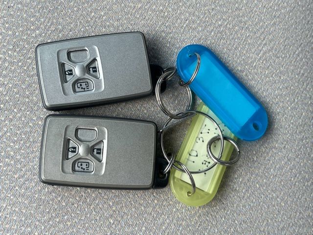 Isis 4WD