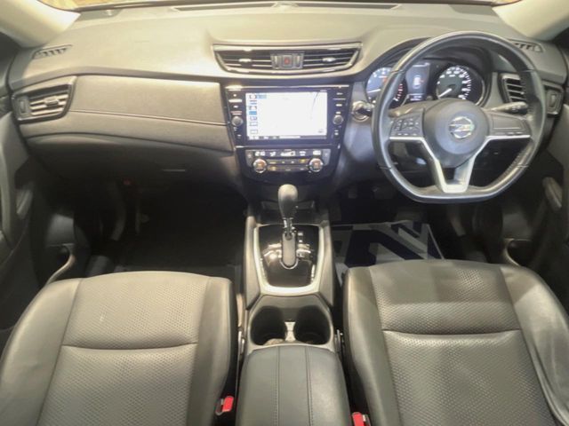 X-TRAIL 2WD