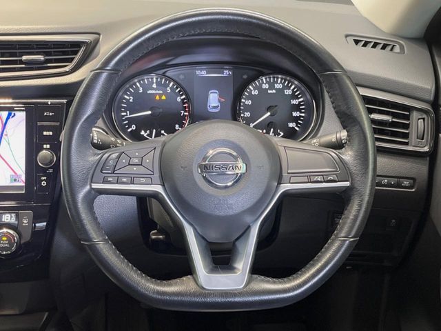 X-TRAIL 2WD