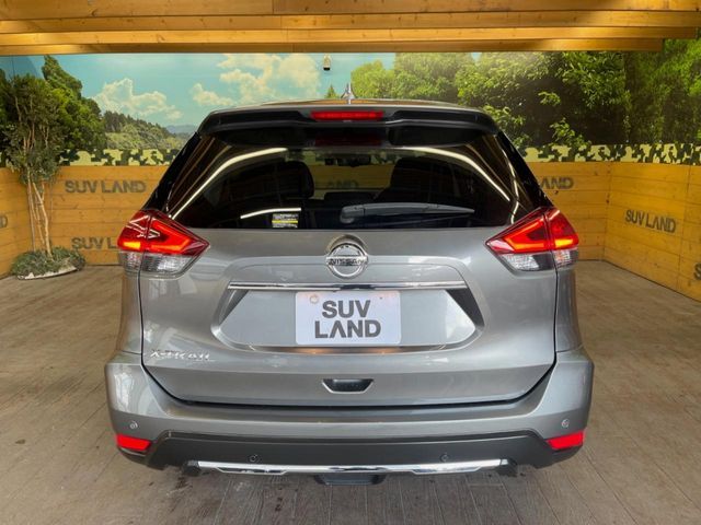 X-TRAIL 2WD