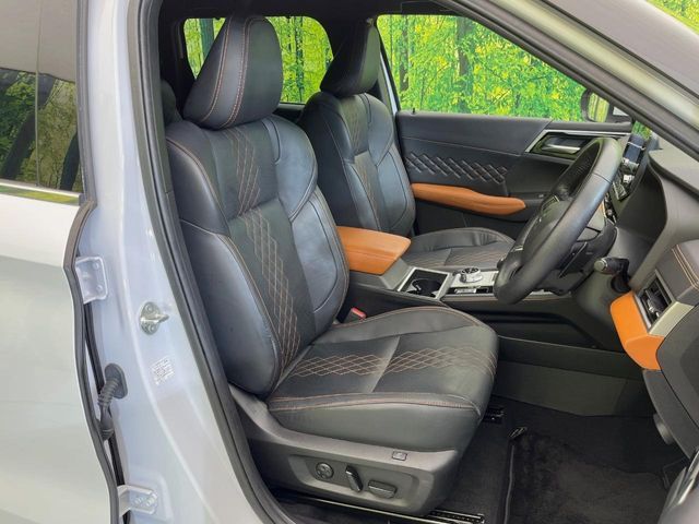 OUTLANDER PHEV