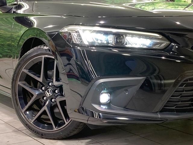 CIVIC hatchback