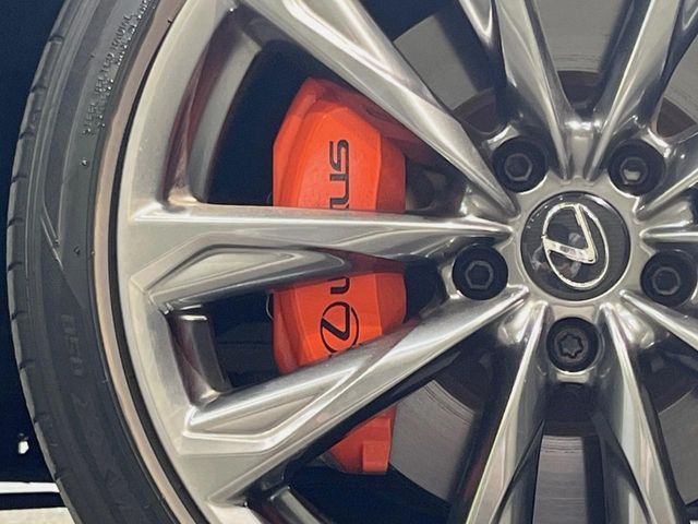 LEXUS IS300h