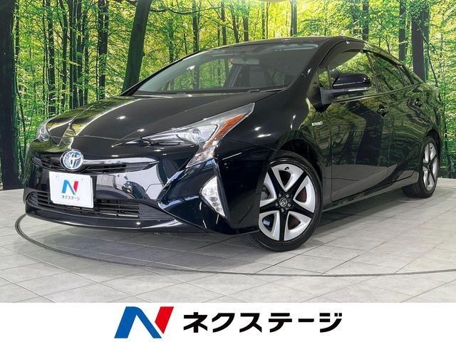 PRIUS 4WD