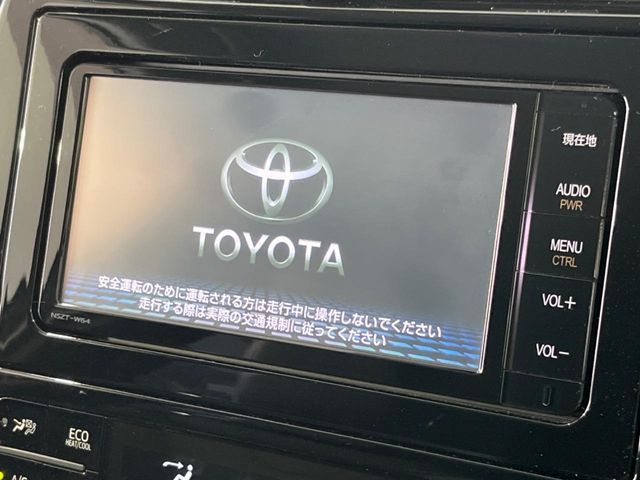 PRIUS 4WD