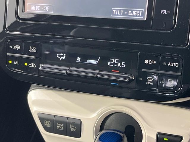 PRIUS 4WD