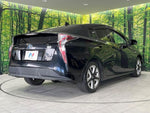 PRIUS 4WD