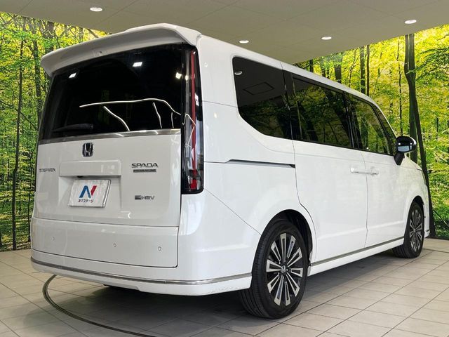 STEPWAGON e:HEV SPADA