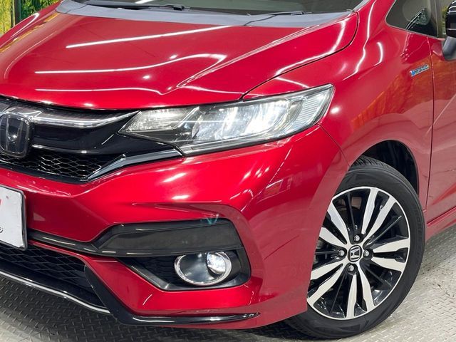 FIT HYBRID