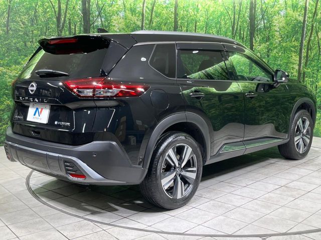 X-TRAIL HYBRID 4WD