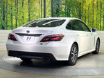 CROWN sedan hybrid