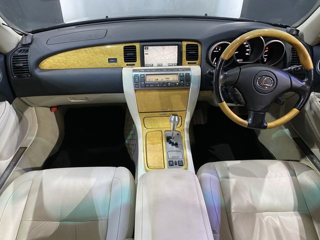 LEXUS SC430