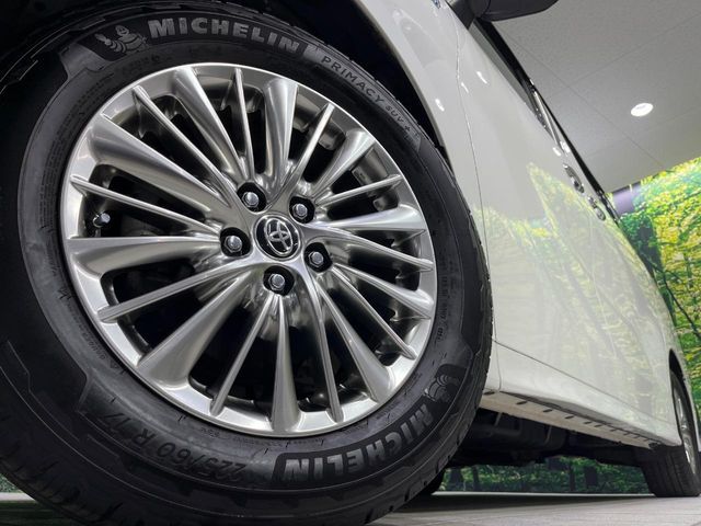 ALPHARD hybrid 4WD