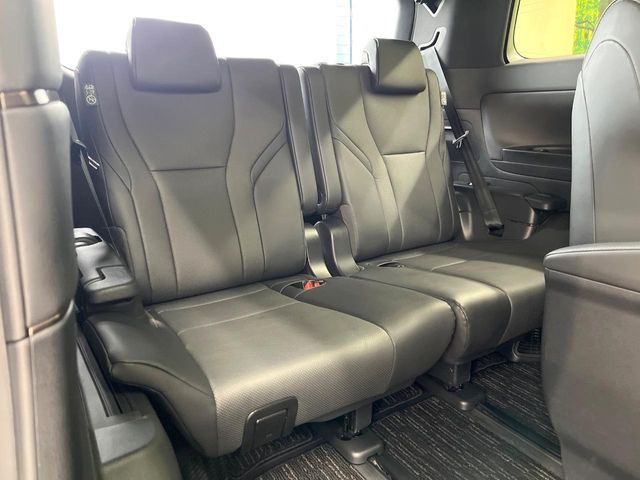 ALPHARD hybrid 4WD