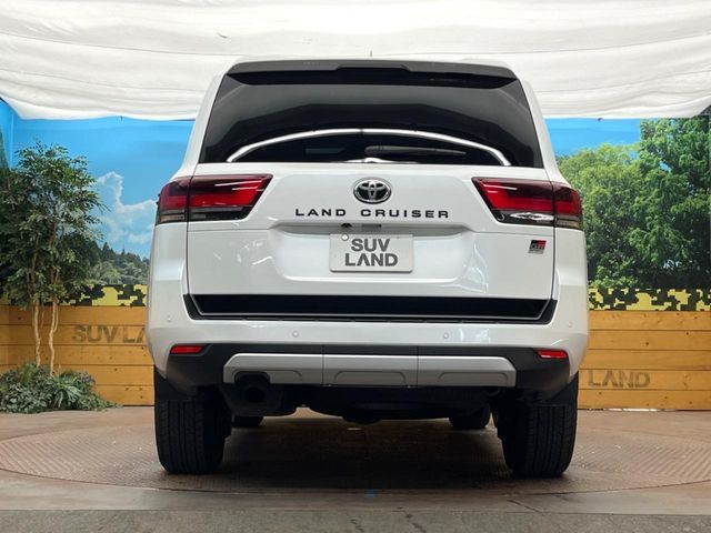 LANDCRUISER wagon