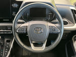 VOXY HYBRID