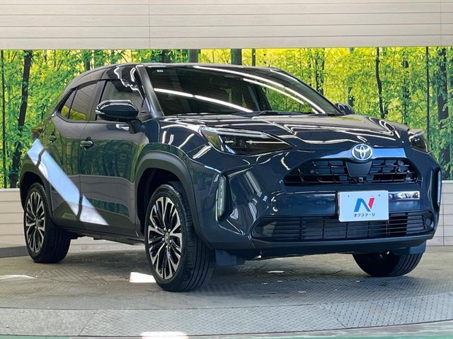 YARIS CROSS HYBRID