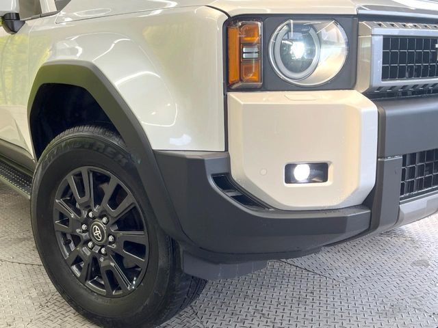 LANDCRUISER 250