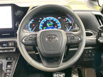 VOXY HYBRID