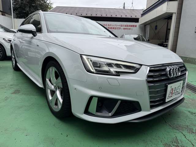 AUDI A4 AVANT