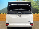 VOXY HYBRID