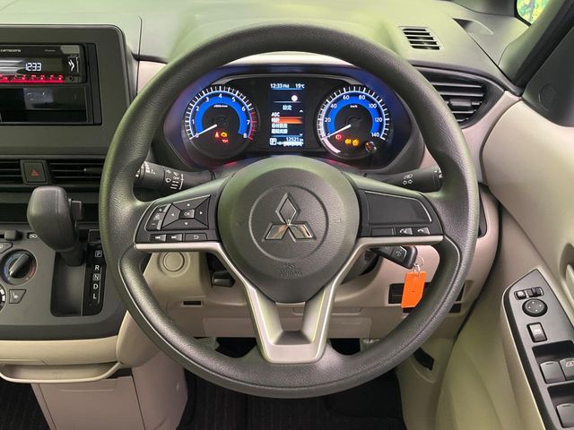 eK SPACE 4WD