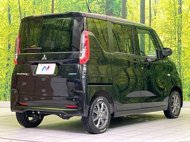 eK SPACE 4WD