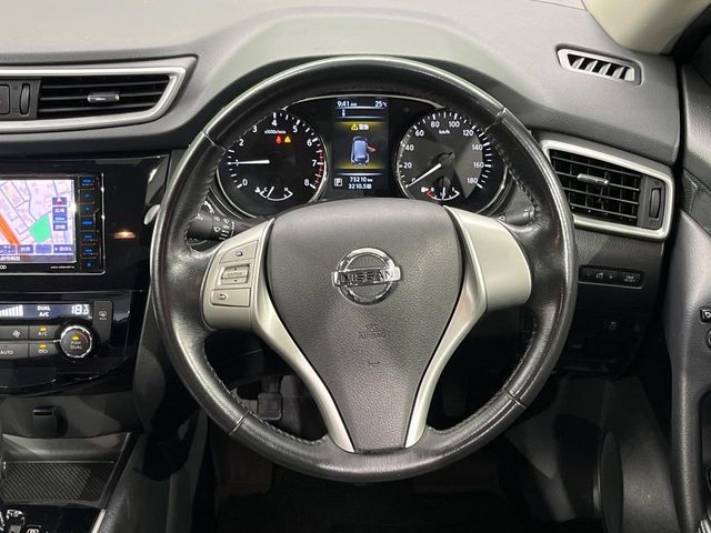 X-TRAIL 4WD