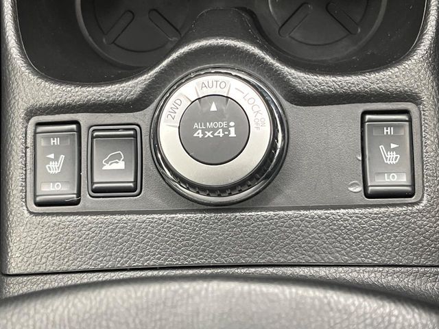 X-TRAIL 4WD