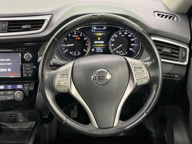 X-TRAIL 4WD