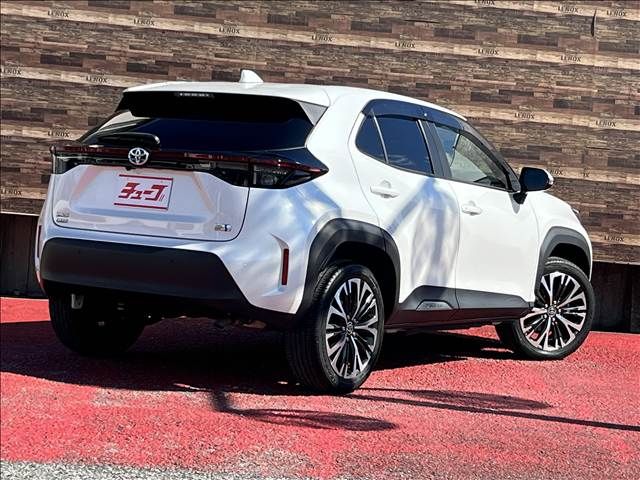 YARIS CROSS HYBRID