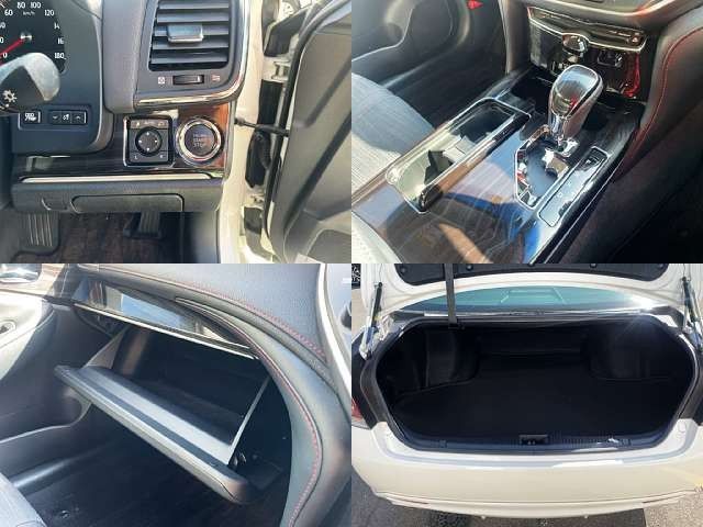 CROWN sedan