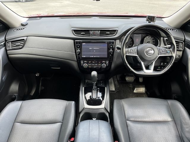 X-TRAIL 2WD