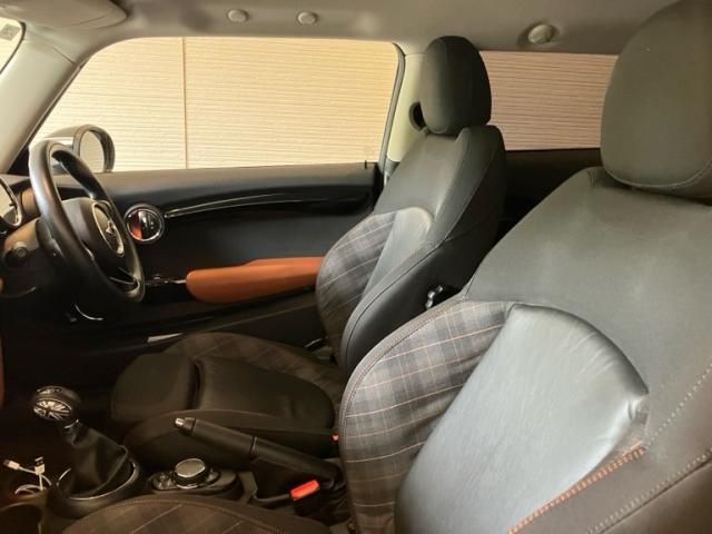 BMW MINI COOPER SD