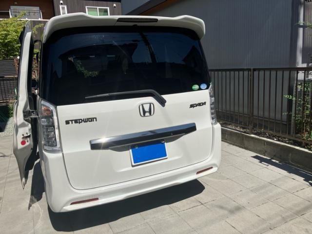 STEPWAGON SPADA 4WD