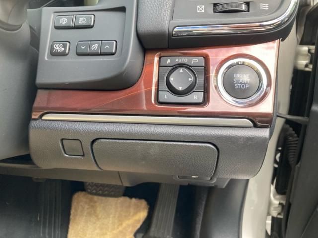 CROWN sedan 4WD