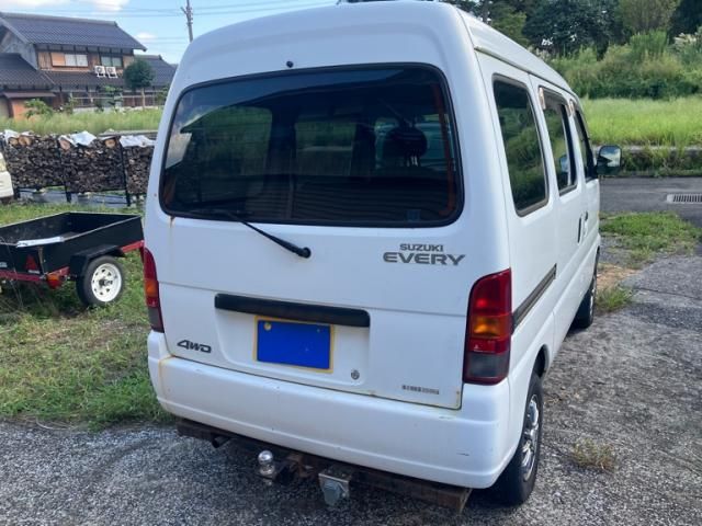 EVERY van 4WD