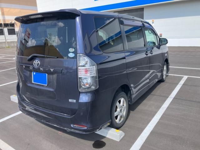 VOXY 4WD