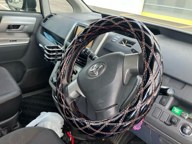 VOXY 4WD