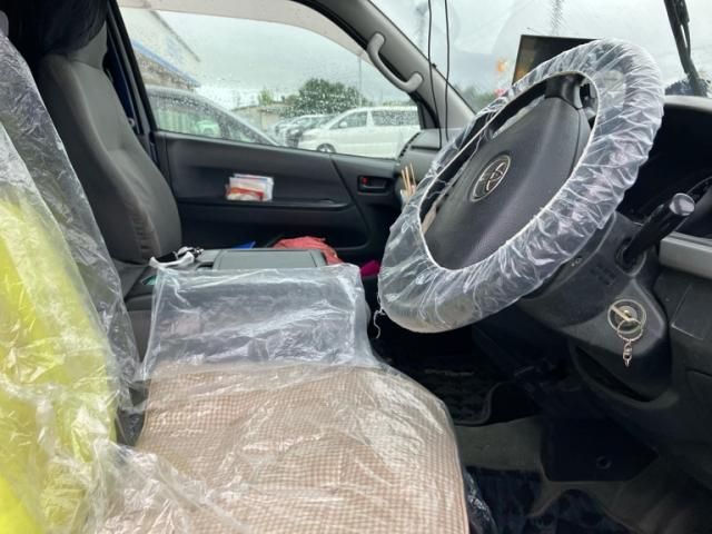 HIACE van 4WD