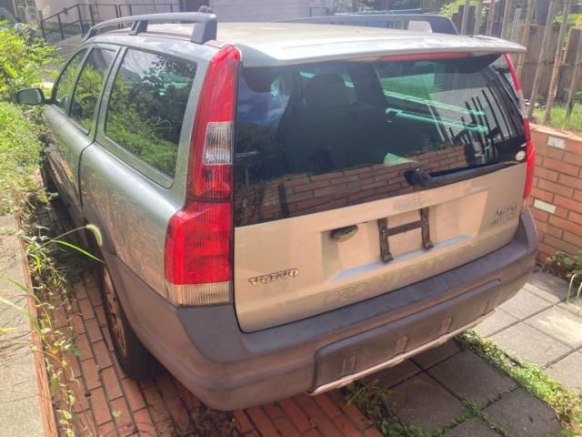 VOLVO XC70