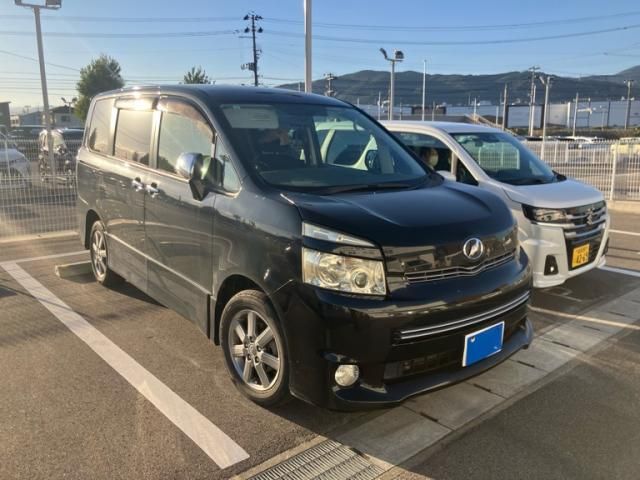 VOXY 4WD