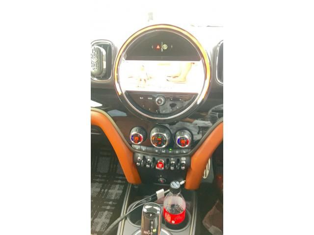 MINI COOPER D CROSSOVER