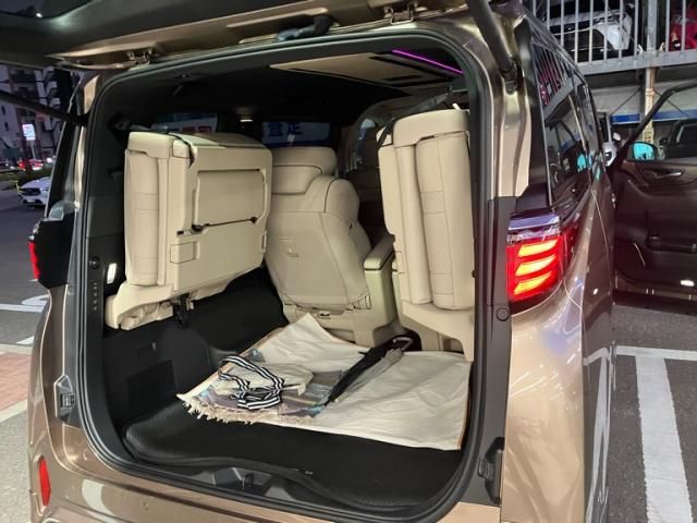 ALPHARD hybrid