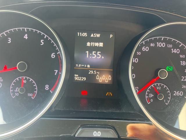 VOLKSWAGEN GOLF TOURAN