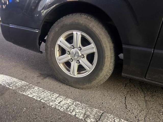 HIACE van 4WD