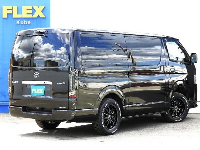 HIACE van 4WD