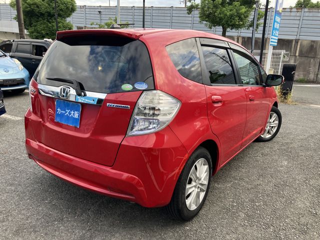 FIT HYBRID