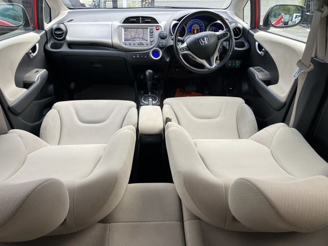 FIT HYBRID